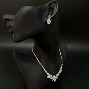 Комплект "Классика" 2 предмета: серьги, колье, арт.DHD20995, 32-585